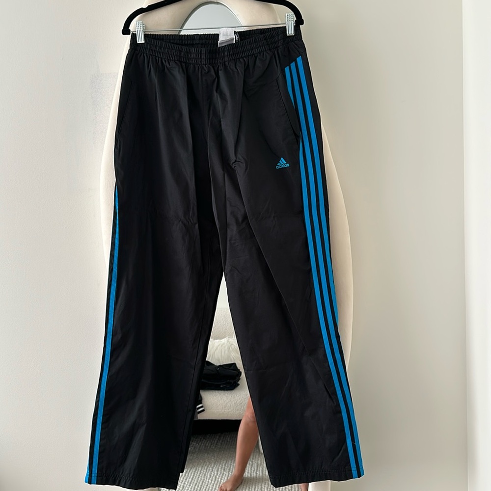 Adidas pants size L